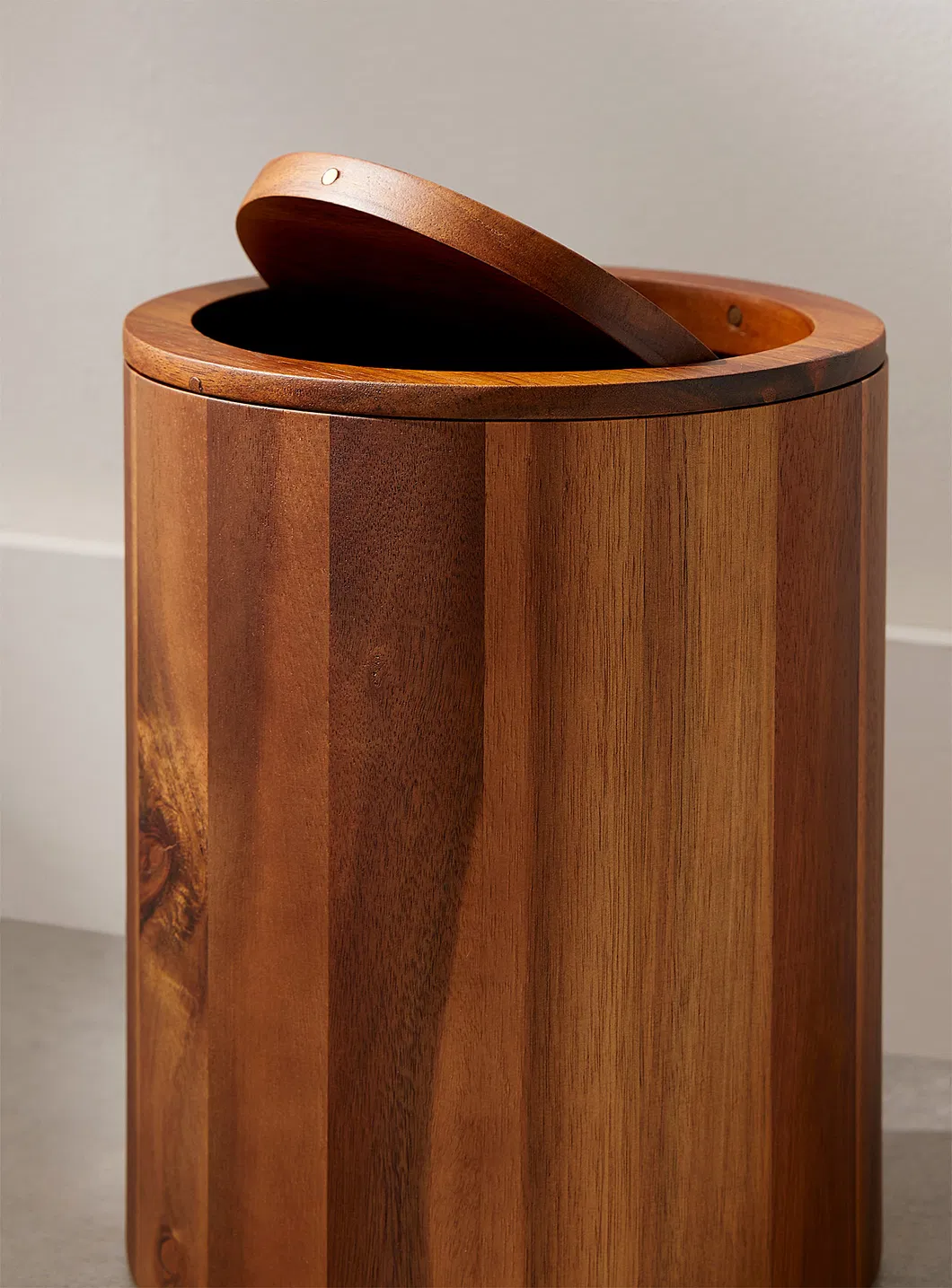 Round Wood Trash Bin Waste Basket for Bathroom