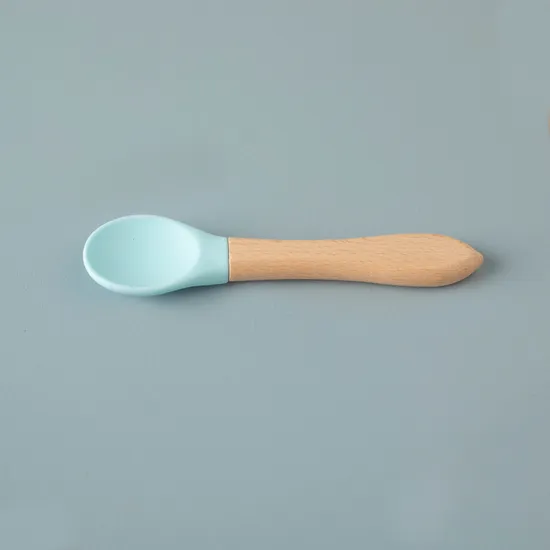 Pet Supplies Silicone Pet Cat Dog Feeding Spoon with Beech Wood Handle