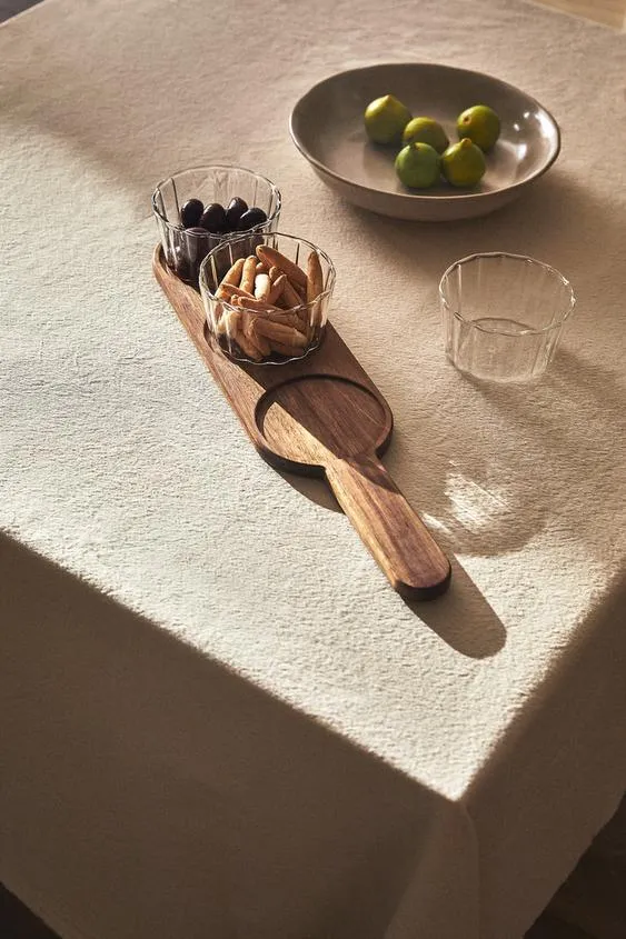 Paddle Shape Acacia Wood DIP Tray with 3 PCS Glass Serving Bowls Set for Sale