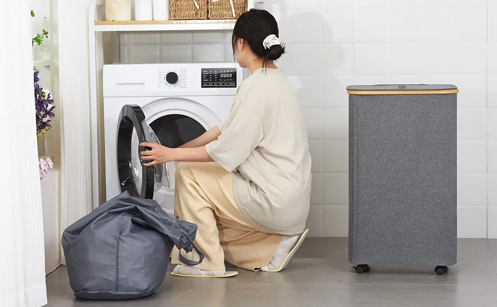 Foldable and Wheeled Bamboo Cloth Laundry Basket with Cover and Inner Bag