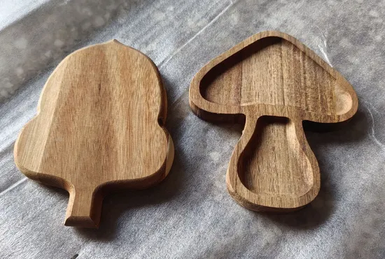 Stylish Mushroom and Acorns Shaped Acacia Wood Serving Plates for Snack / Nuts