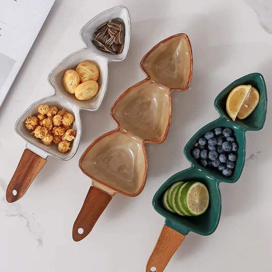 European Creative Ceramic Portion Bowl Snack Bowl with Wooden Handle