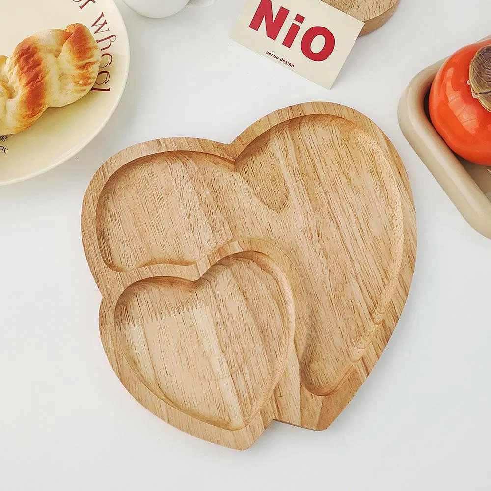 Heart Shaped Divided Rubber Wooden Snack Plates Serving Tray