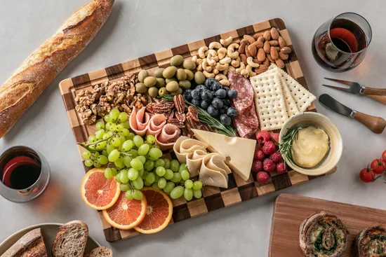 End Grain Rubber Wood Vegetable and Fruit Cutting Board for Kitchen