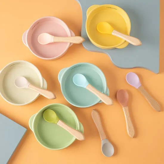 Pet Supplies Silicone Pet Cat Dog Feeding Spoon with Beech Wood Handle