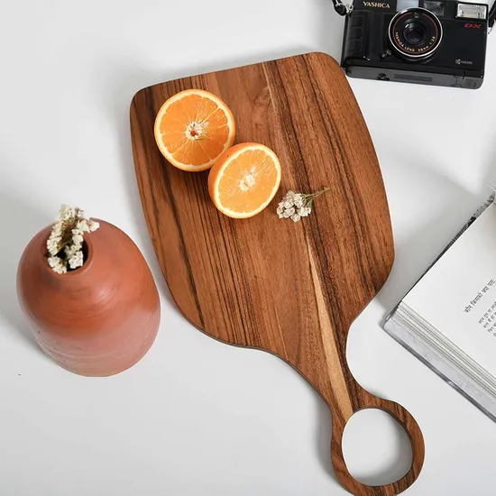 Decorative Irregular Shape Acacia Wood Serving Board for Lovers