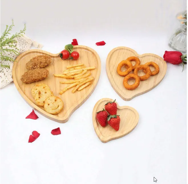 Wholesale Heart Shaped Bamboo Serving Tray Dessert Plate Set for Home
