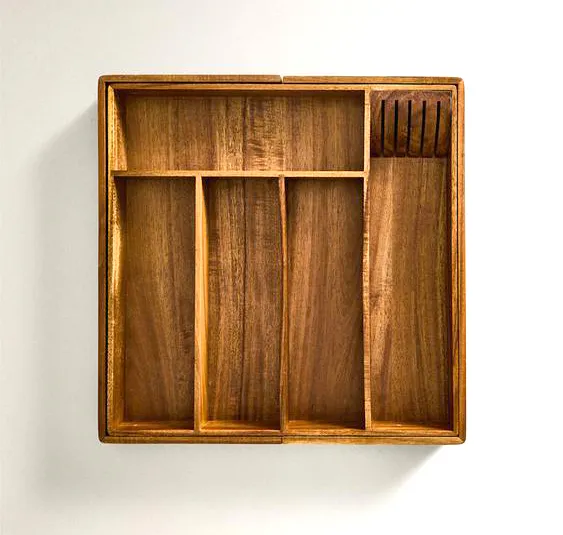 Luxury 8 - Slot Acacia Kitchen Drawer Organizer with Dividers for Silverware, Utensils and Cutlery