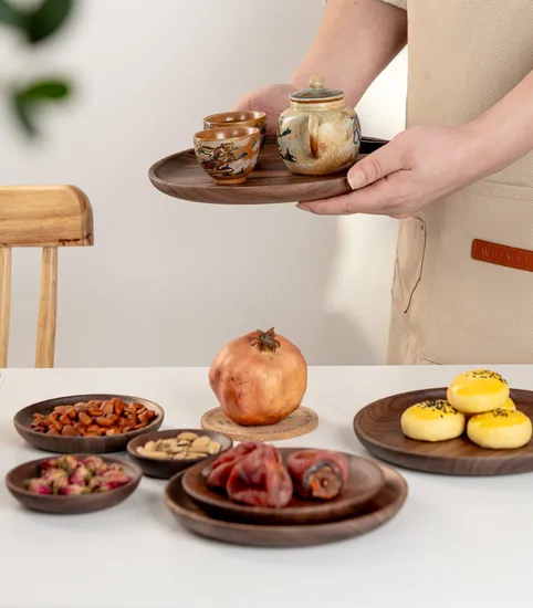 Rustic Black Walnut Round Wood Serving Plate Sets for Sushi / Snack / Dessert